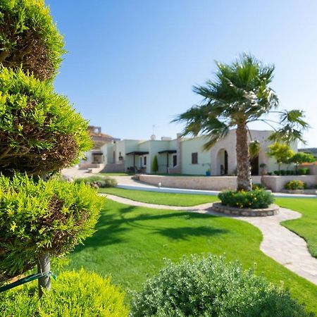 Georgia'S Apartments Kouremenos Beach Anevato Екстер'єр фото
