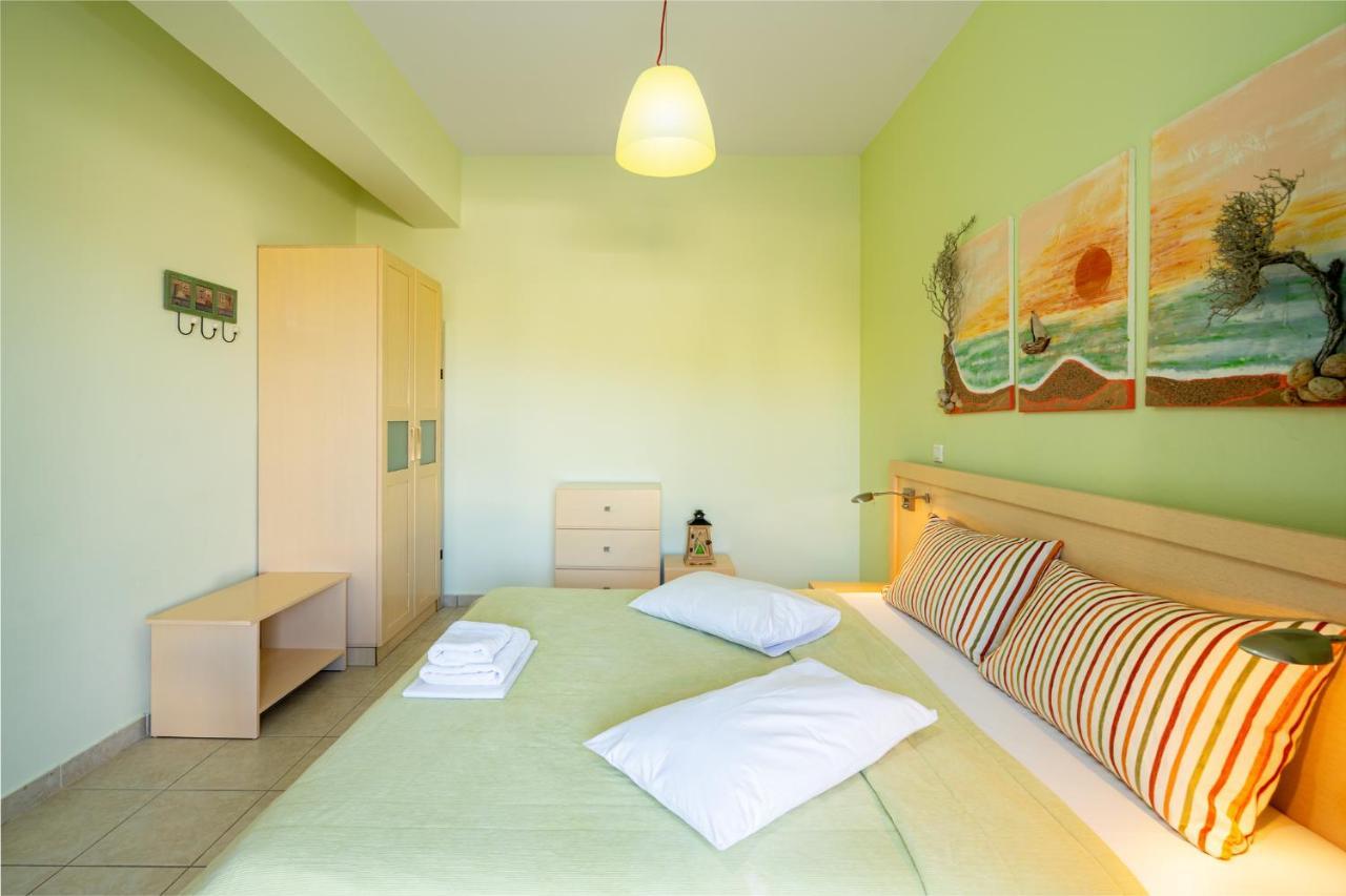 Georgia'S Apartments Kouremenos Beach Anevato Екстер'єр фото