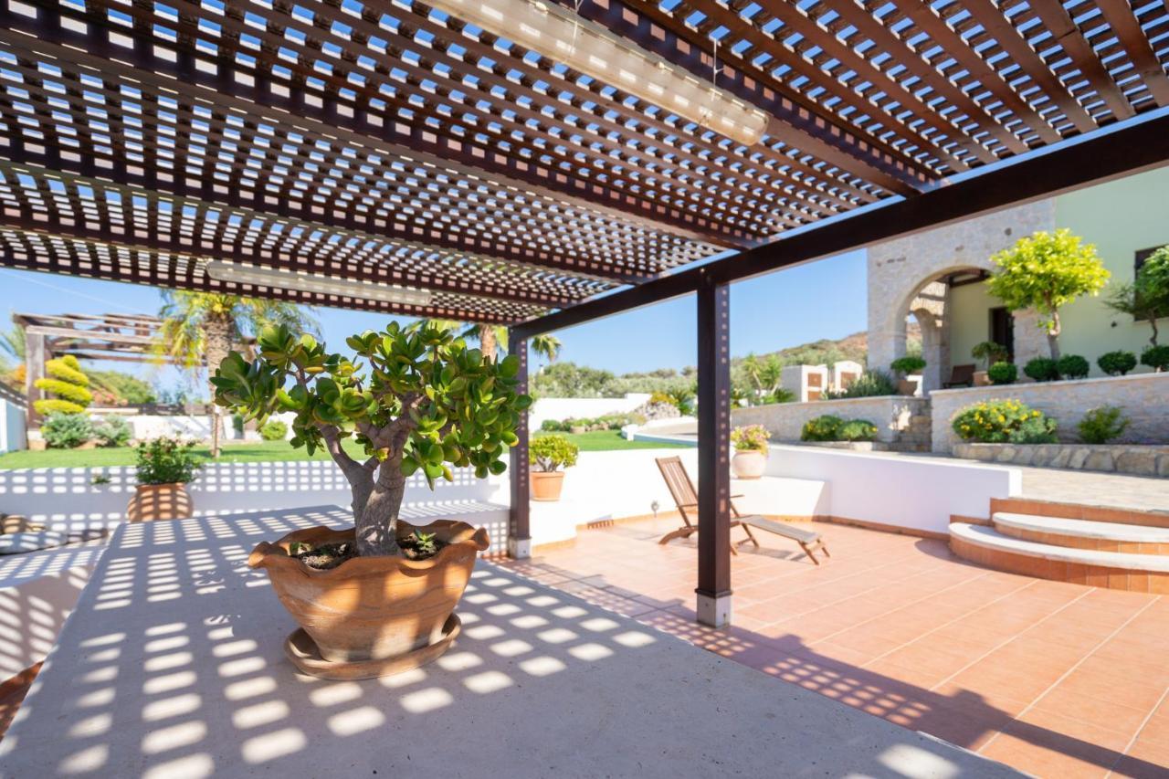 Georgia'S Apartments Kouremenos Beach Anevato Екстер'єр фото